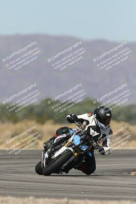 media/Oct-13-2025-Moto Forza (Mon) [[a66d839500]]/4-C Group/Session 3 (Turn 16)/